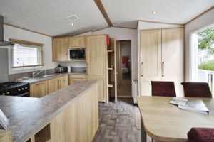 Kitchen and dining area- click for photo gallery
